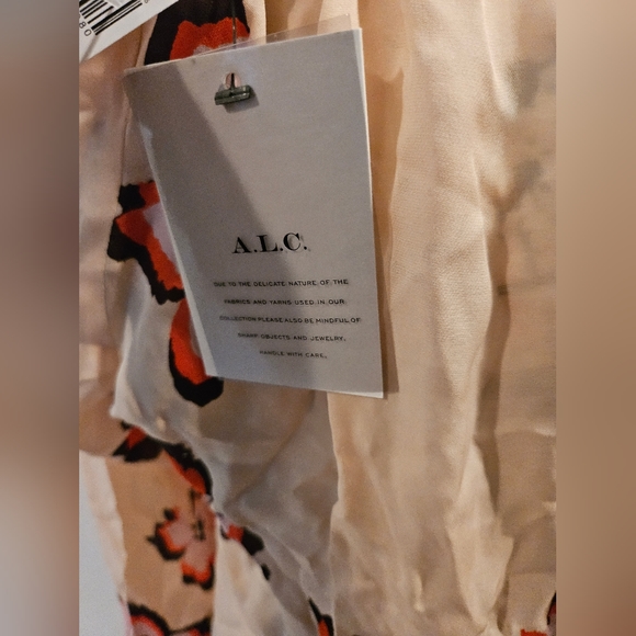 ⭐️ NWT $375 A.L.C. Jules Pink Floral Print Silk Blouse size 2 - Picture 4 of 6